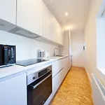 Stylish And Modern 1bd In East דבלין