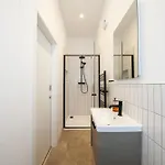 Stylish And Modern 1bd In East *