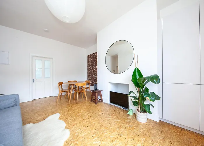 Stylish And Modern 1bd In East Dublino